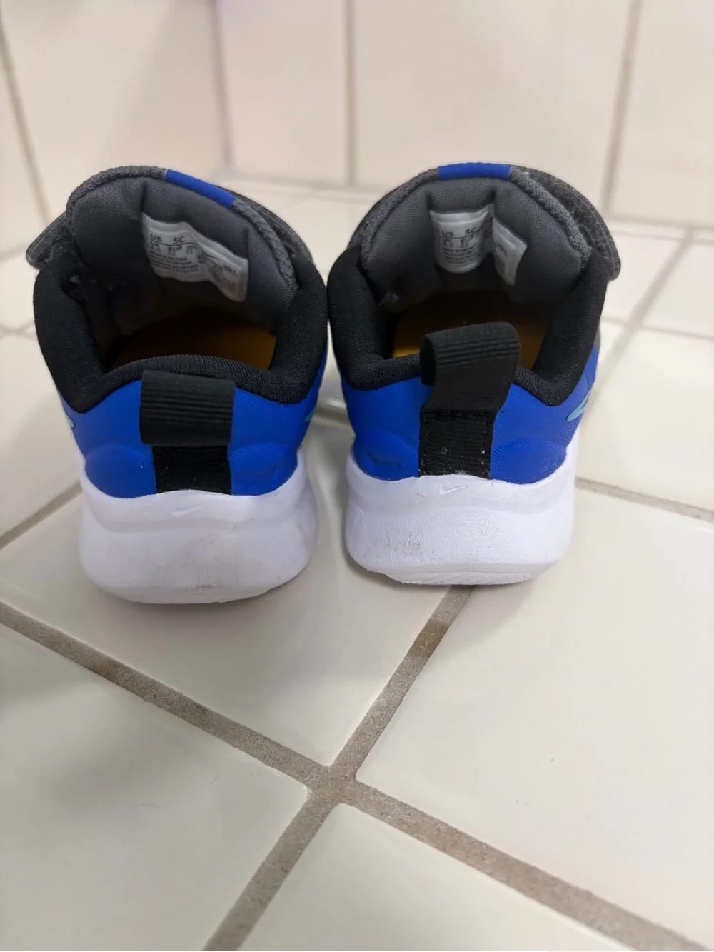 Nike Kids Gray and Blue Velcro Sneakers